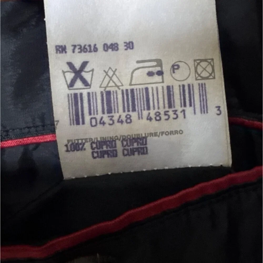 Hugo Boss Mens Black Wool Blazer Jacket Made In Italy Size 44R Red Trim Details
